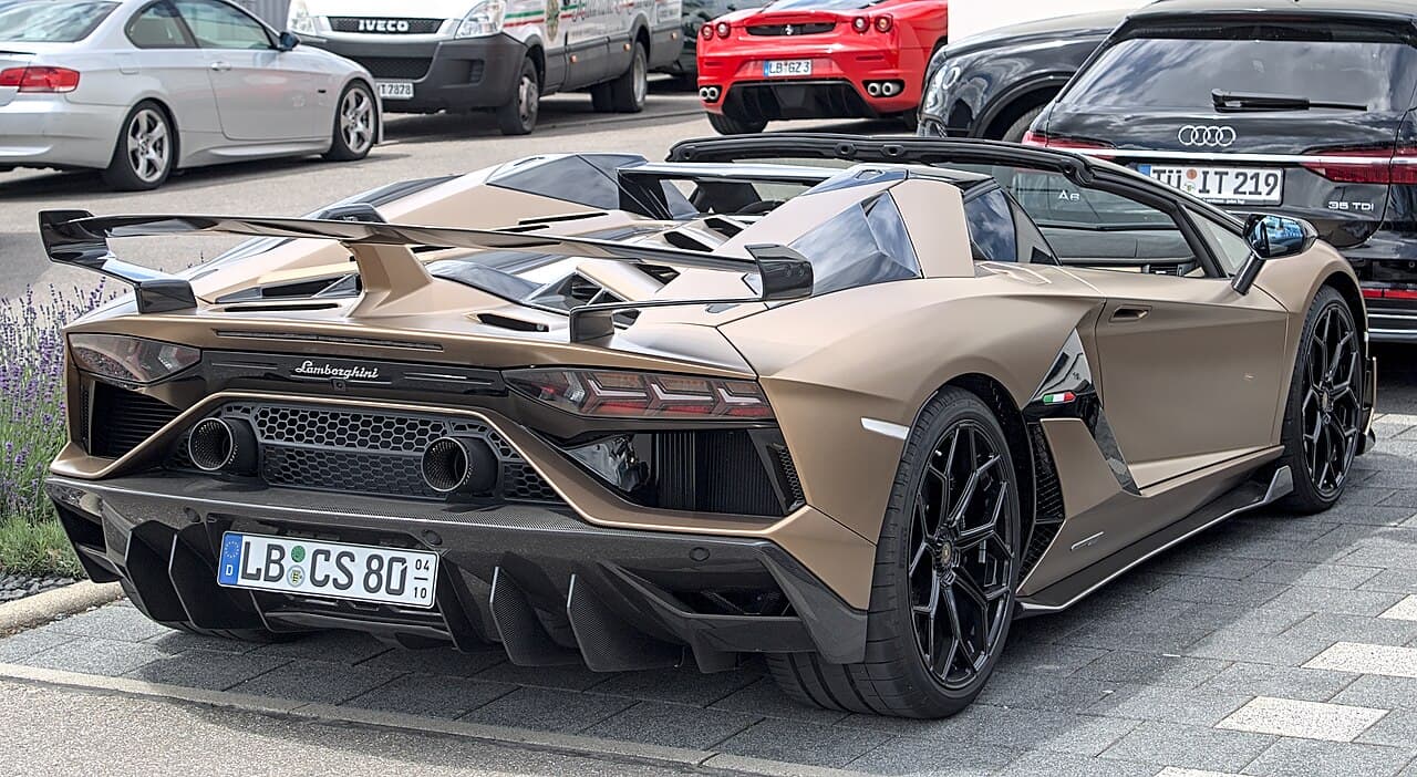 Lamborghini Aventador SVJ
